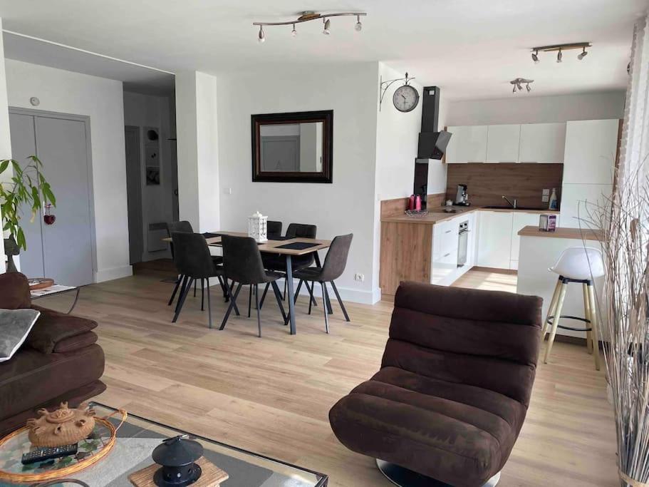 Ferienwohnung Le Chasseur Alpin Albertville Exterior foto